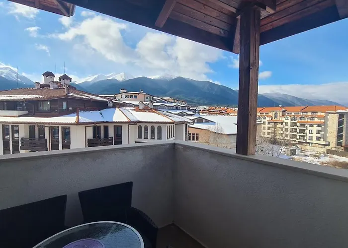 Royal Towers - 153 Apartment