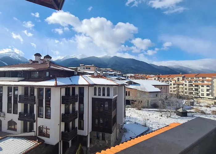 Royal Towers - 153 *