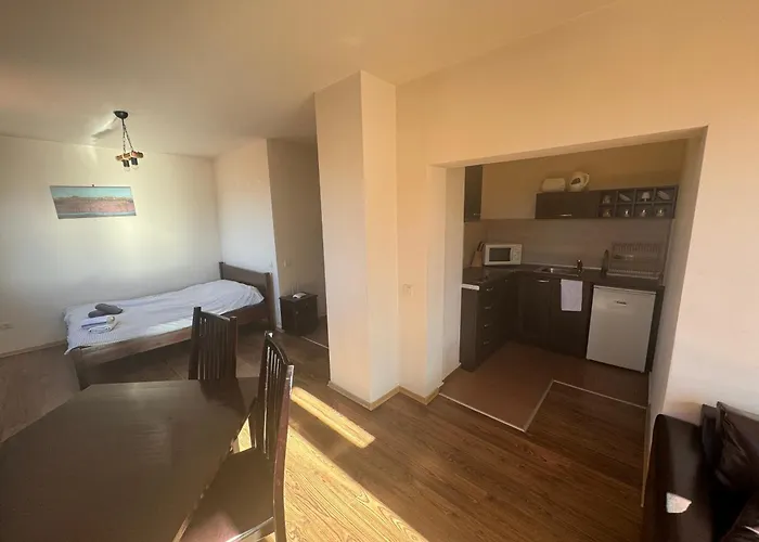 Royal Towers - 153 Apartment *