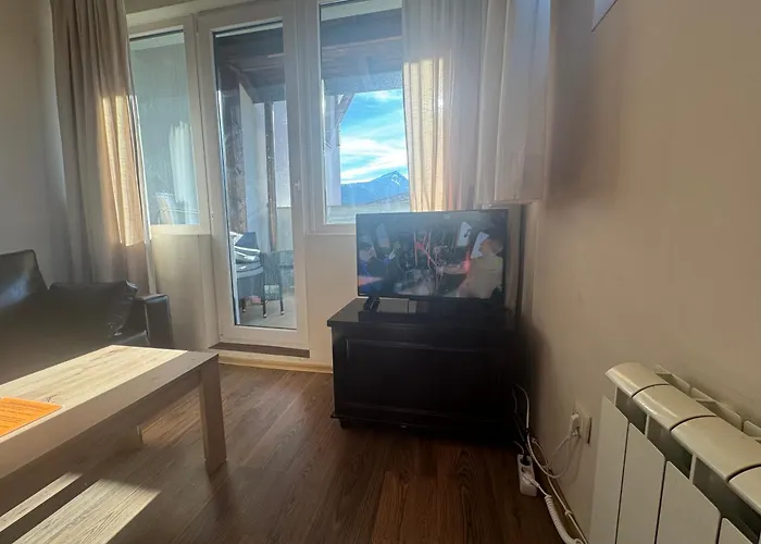 Royal Towers - 153 Apartment *