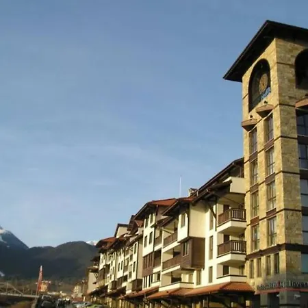 Royal Towers - 153 Apartman *